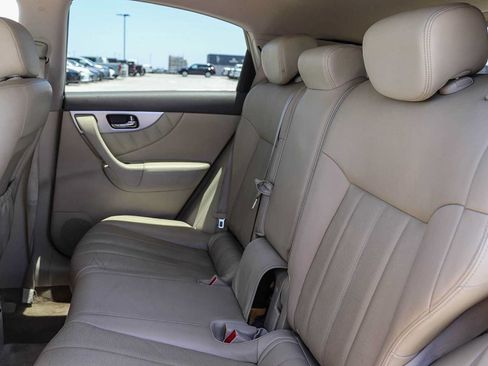 Used 2016 INFINITI QX70 2WD image 18