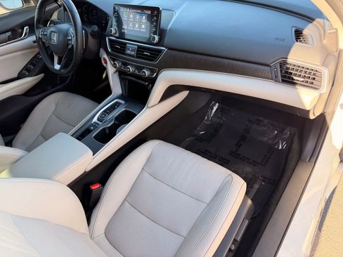 Used 2020 Honda Accord EX-L image 2