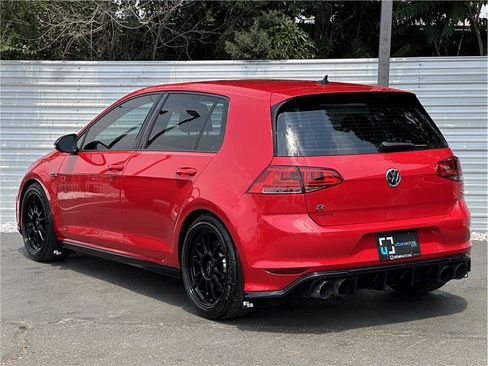 Used 2016 Volkswagen Golf R 4-Door w/ Driver Assistance Package AWD/4WD image 12