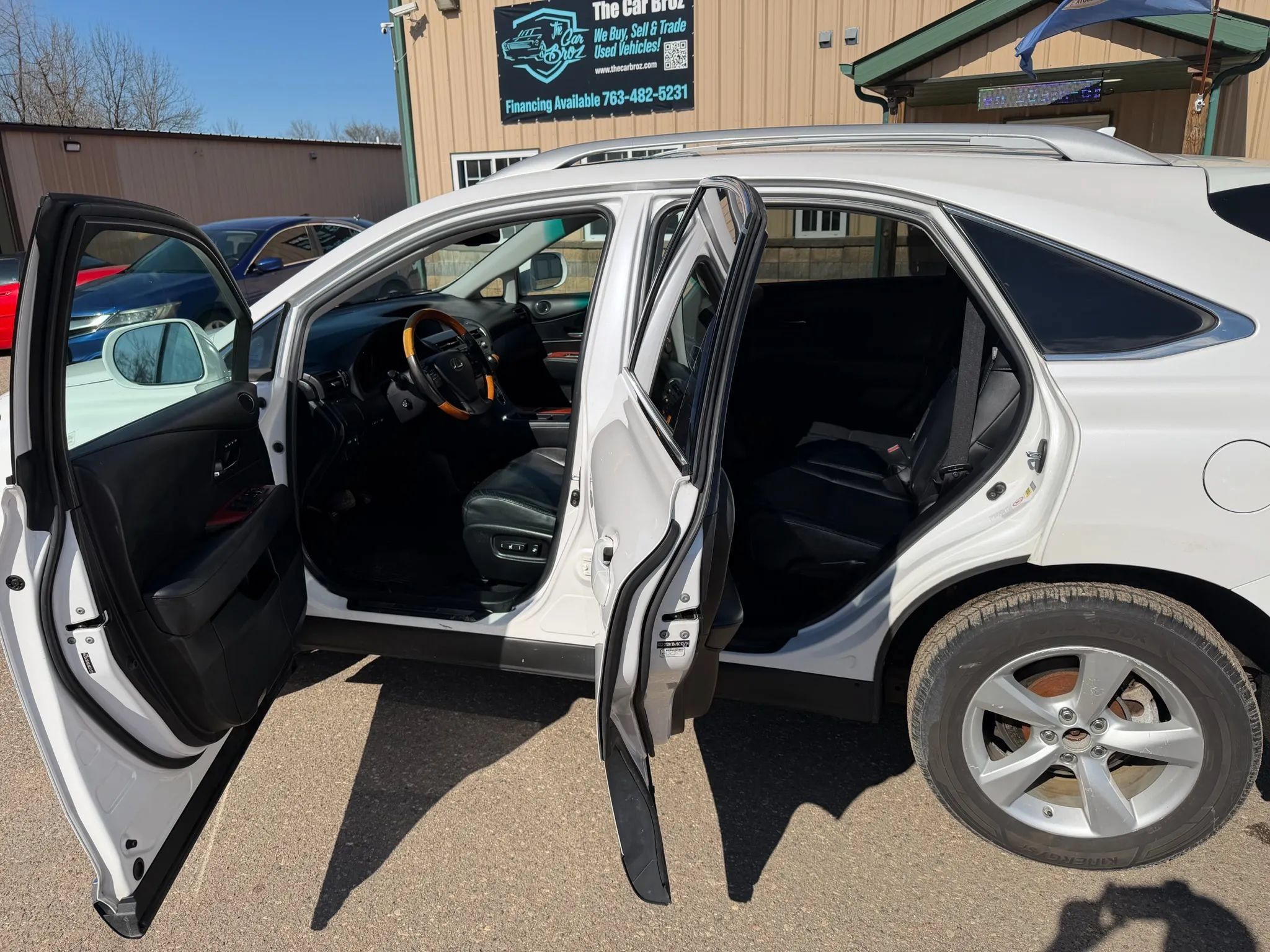 Used 2011 Lexus RX 350 AWD w/ Premium Pkg image 27