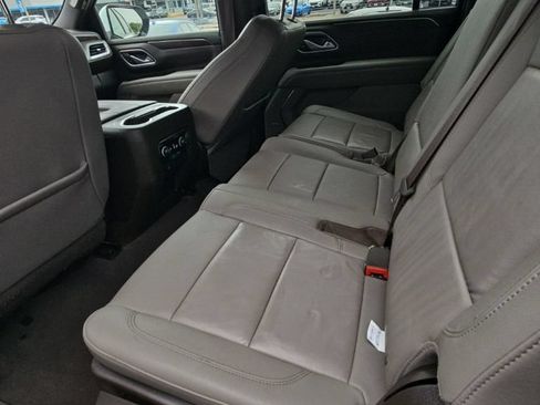 Used 2022 Chevrolet Suburban Z71 AWD/4WD image 20