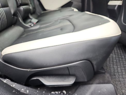 Used 2022 Kia EV6 GT-Line image 32