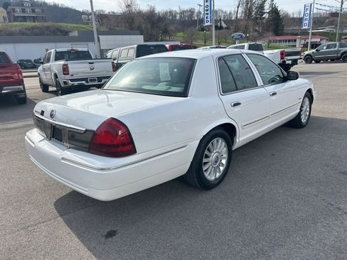 Used 2010 Mercury Grand Marquis LS image 12