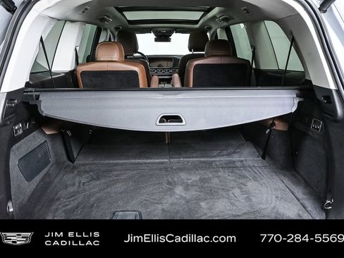 Used 2024 Mercedes-Benz GLS 580 4MATIC image 35
