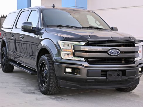 Used 2019 Ford F150 Lariat w/ Equipment Group 502A Luxury RWD image 9