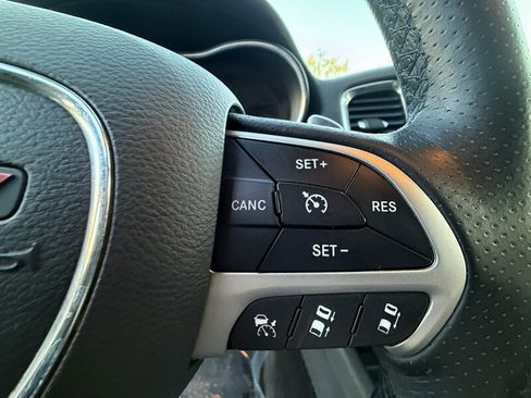 Used 2017 Dodge Durango R/T w/ Technology Group image 21