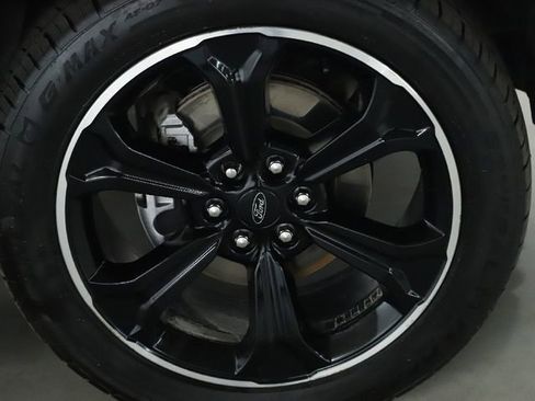 Used 2022 Ford Expedition Limited image 48