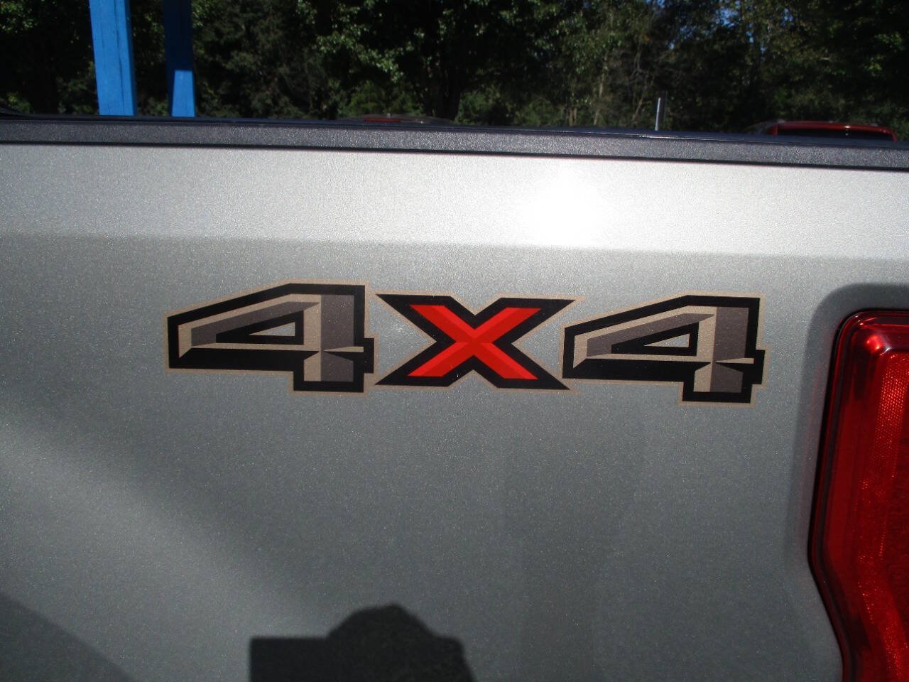 Used 2019 Ford F350 Lariat w/ Camper Package AWD/4WD image 39