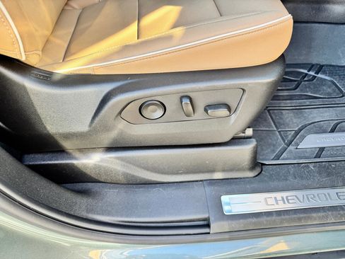 Used 2024 Chevrolet Tahoe Premier image 22