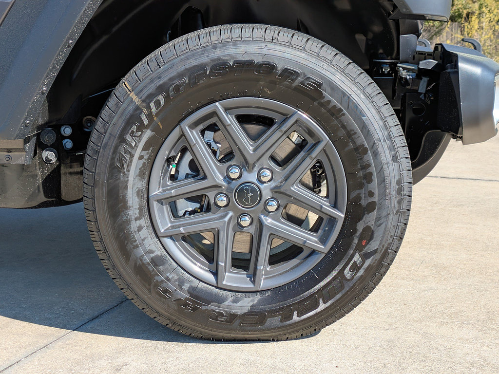 New 2026 Jeep Gladiator Sport AWD/4WD image 11