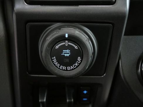 Certified 2019 Ford F150 XLT w/ Equipment Group 302A Luxury AWD/4WD image 25