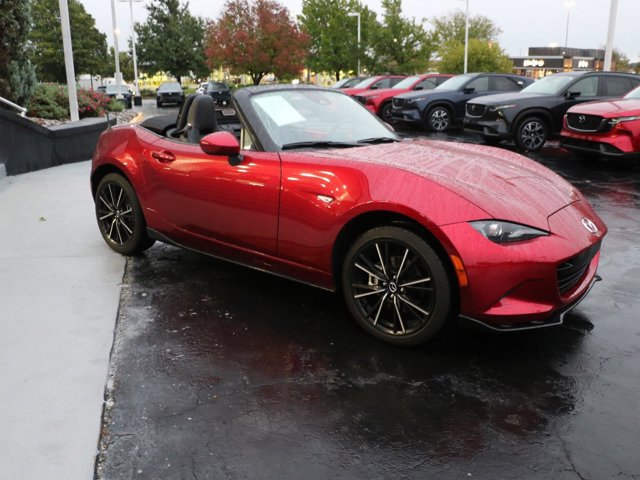 Certified 2026 MAZDA MX-5 Miata Grand Touring w/ Appearance Package RWD image 6