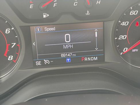 Used 2023 Chevrolet Camaro LT image 41