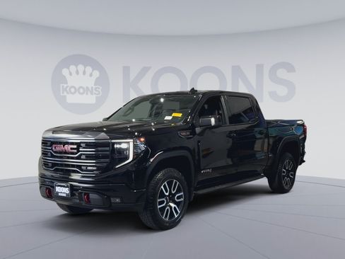 Used 2022 GMC Sierra 1500 AT4 w/ AT4 Premium Package AWD/4WD image 5