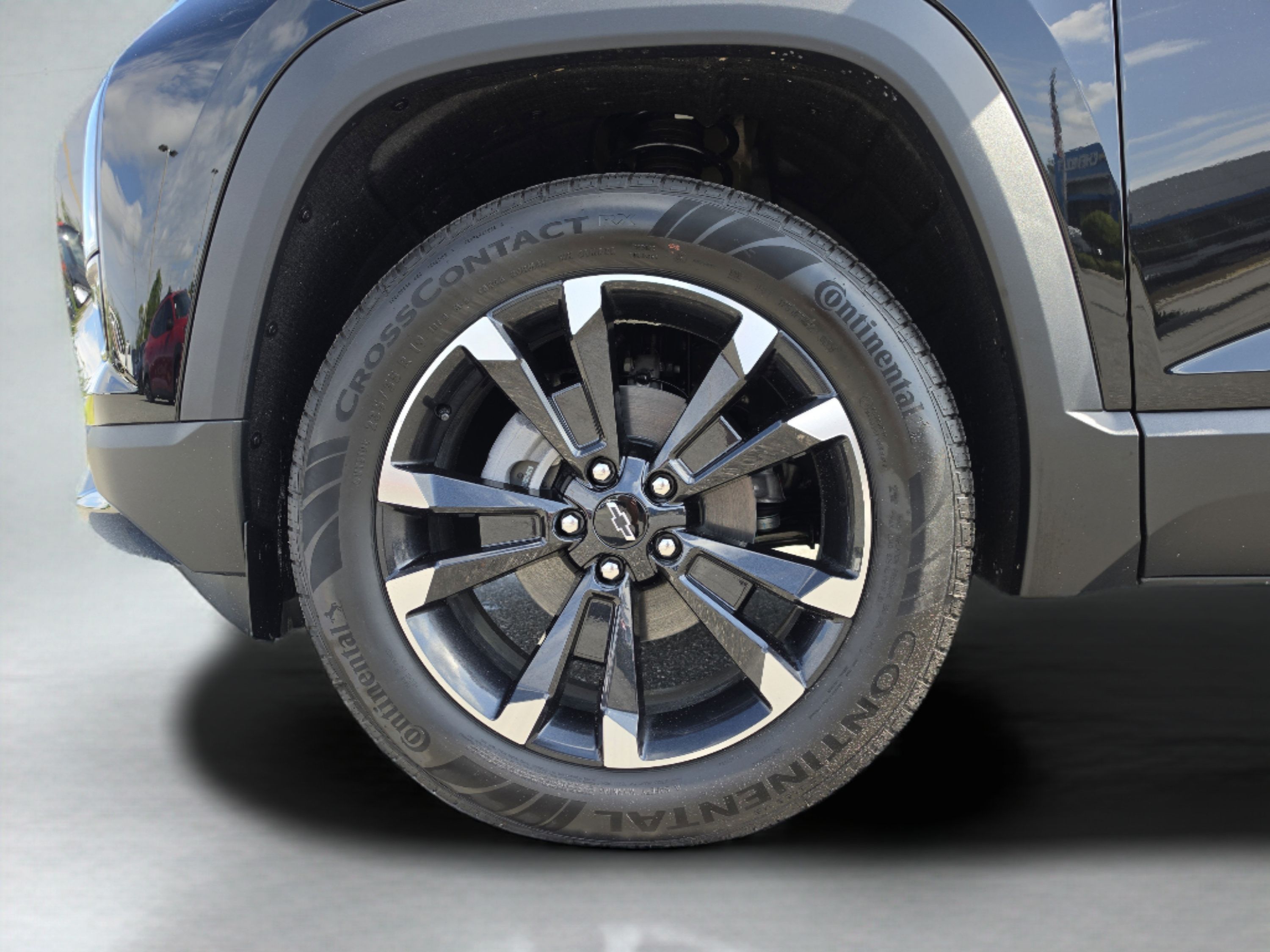 New 2026 Chevrolet Equinox RS w/ Safety and Technology Package FWD image 41