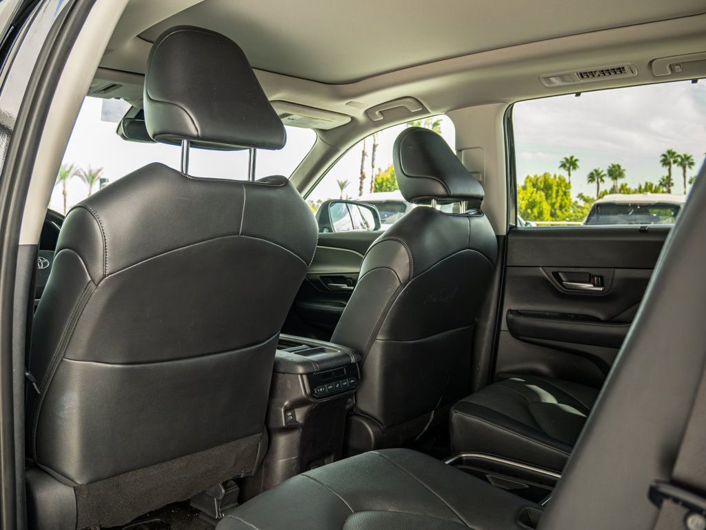 Used 2025 Toyota Grand Highlander FWD image 10