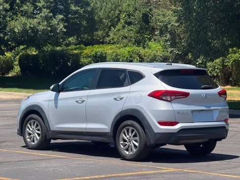 Used 2016 Hyundai Tucson SE w/ Option Group 12 AWD/4WD image 3