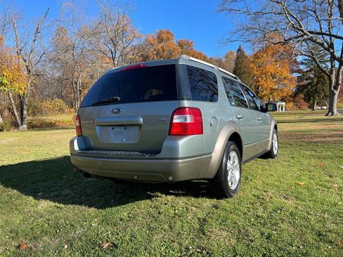 Used 2006 Ford Freestyle SEL image 13