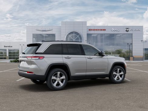 New 2026 Jeep Grand Cherokee Limited image 4