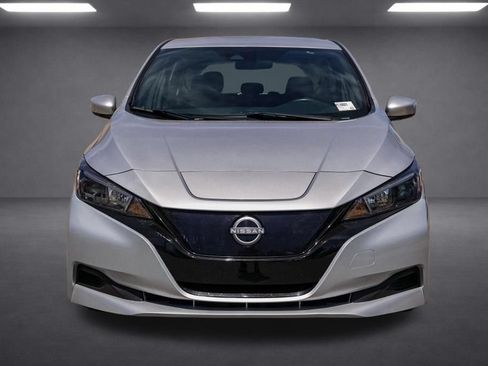 Used 2024 Nissan Leaf S FWD image 9
