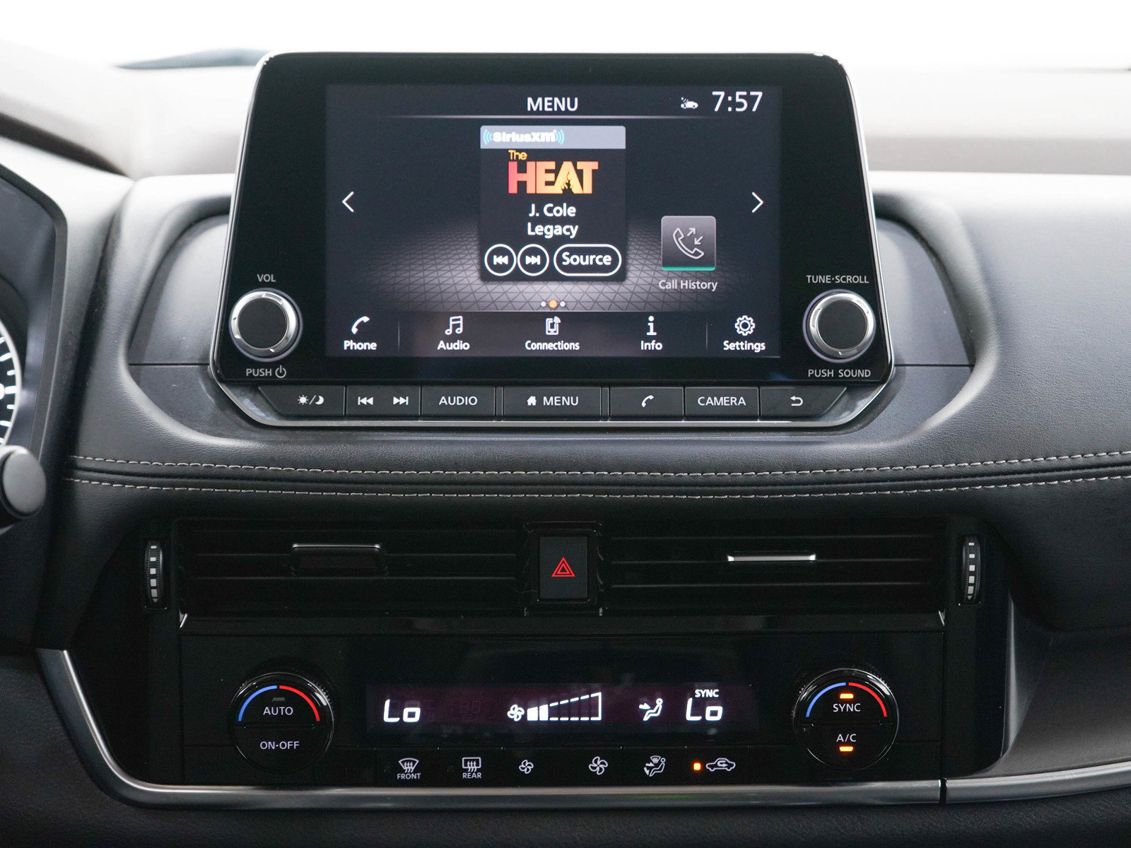 Used 2021 Nissan Rogue SV AWD/4WD image 17