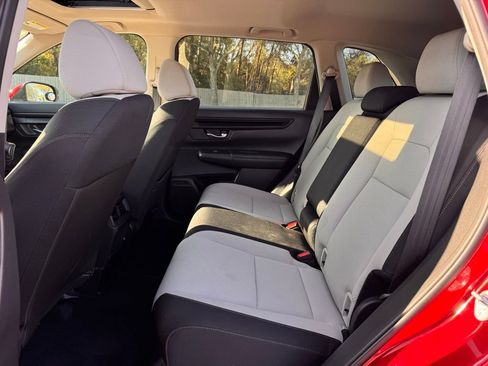 Used 2023 Honda CR-V EX image 11