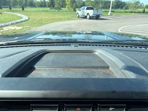 Used 2023 Ford F250 XLT w/ Snow Plow/Camper Package AWD/4WD image 25