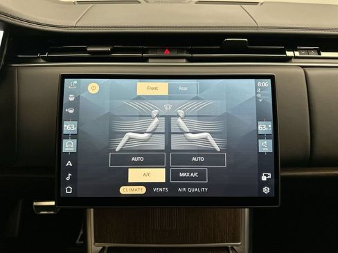 Certified 2025 Land Rover Range Rover Autobiography AWD/4WD image 26