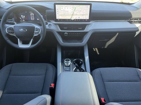 New 2026 Ford Explorer Active image 2