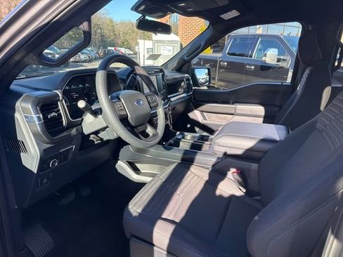 Certified 2022 Ford F150 XL w/ STX Appearance Package image 9