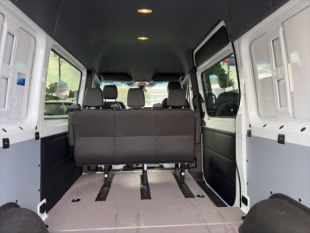 Used 2026 Mercedes-Benz Sprinter 2500 image 9