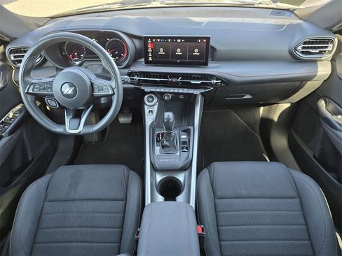 Used 2024 Dodge Hornet GT w/ GT Blacktop Package image 18