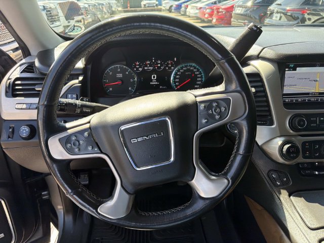 Used 2020 GMC Yukon Denali w/ Denali Ultimate Package RWD image 28