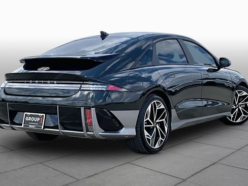 Used 2023 Hyundai Ioniq 6 SEL RWD image 12