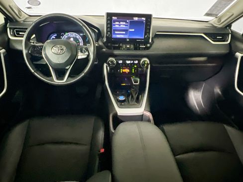 Used 2022 Toyota RAV4 Limited AWD/4WD image 29