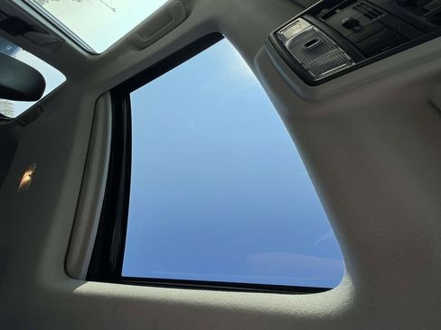 Used 2023 Toyota 4Runner Limited image 28