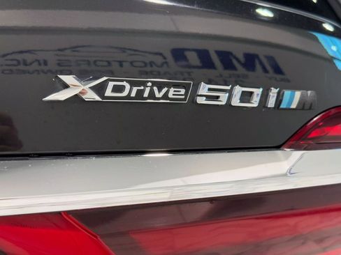 Used 2019 BMW X7 xDrive50i w/ Dynamic Handling Package image 8