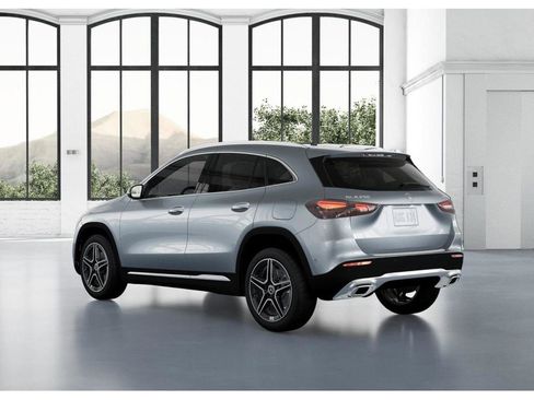 New 2026 Mercedes-Benz GLA 250 4MATIC image 29