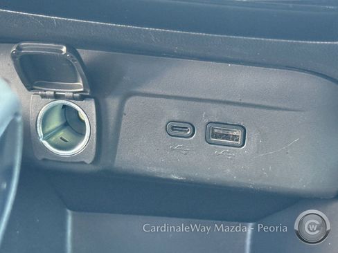 Used 2025 Chevrolet Trax ACTIV FWD image 23