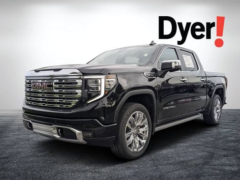 Used 2025 GMC Sierra 1500 Denali w/ Denali Reserve Package AWD/4WD image 8