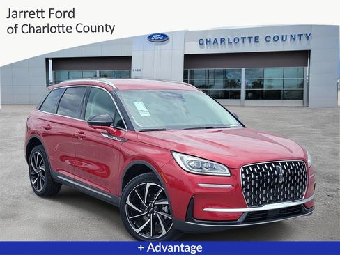Used 2024 Lincoln Corsair Reserve w/ Equipment Group 201A FWD image 1