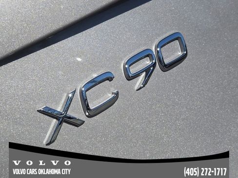 New 2026 Volvo XC90 B5 Plus w/ Protection Package Premier image 10