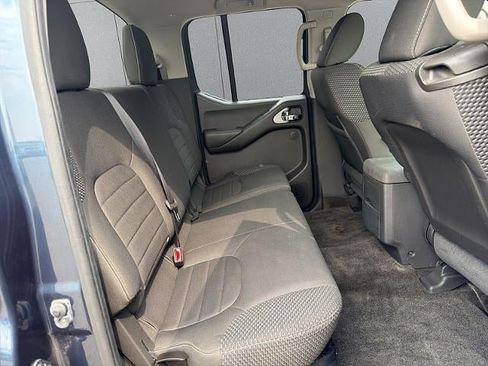 Used 2013 Nissan Frontier PRO-4X AWD/4WD image 17
