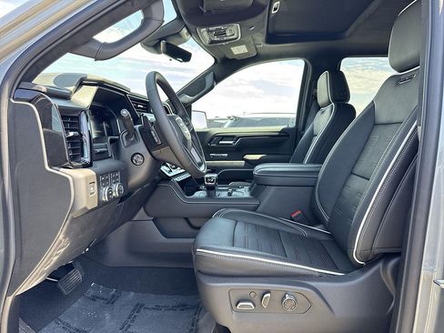 New 2026 GMC Sierra 1500 AT4X w/ LPO, Black Badging Package AWD/4WD image 21
