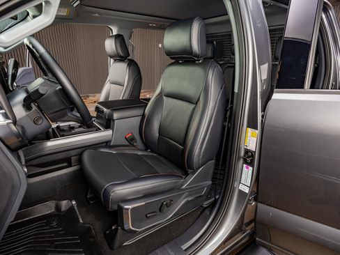 Used 2024 Ford F250 Lariat w/ Lariat Ultimate Package image 30