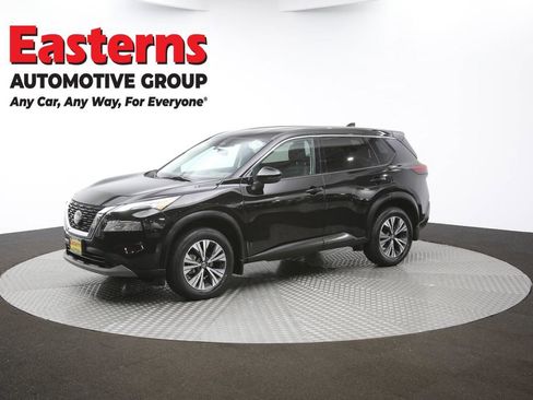 Used 2021 Nissan Rogue SV image 54
