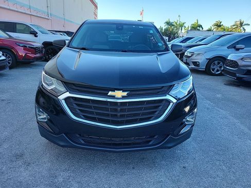 Used 2020 Chevrolet Equinox LS image 3