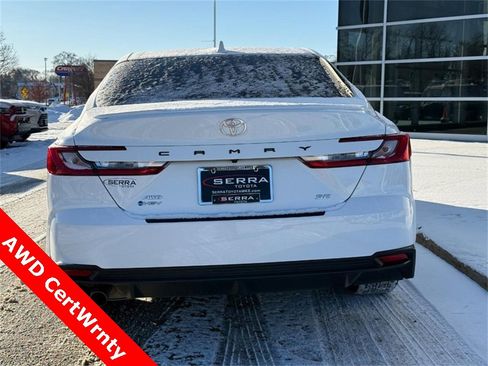 Used 2025 Toyota Camry LE image 4