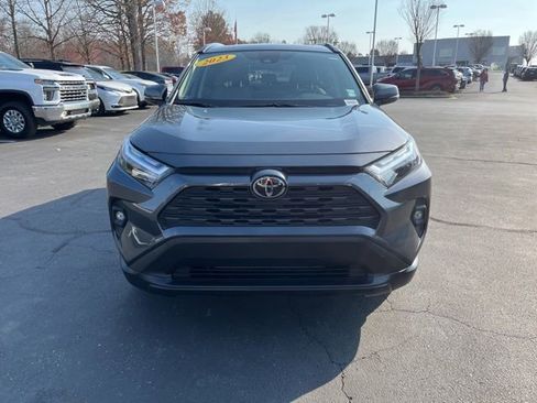 Used 2023 Toyota RAV4 XLE Premium image 2