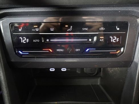 Used 2022 Volkswagen Tiguan SEL R-Line image 50